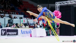 san giorgio 79 desio aciobanitei sofia maria un cerchio sfe04718 copia simone ferraro ph